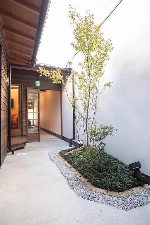 Nijojo Taiken Inn Kyoto 2*,  Japan